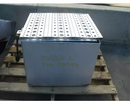 FREIGHTLINER CENTURY 120 TOOL BOX