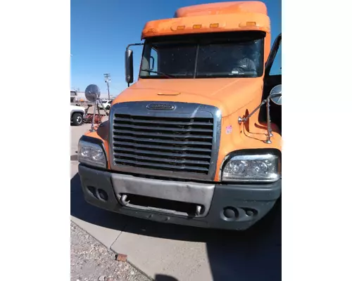 FREIGHTLINER CENTURY 120 WHOLE TRUCK FOR RESALE