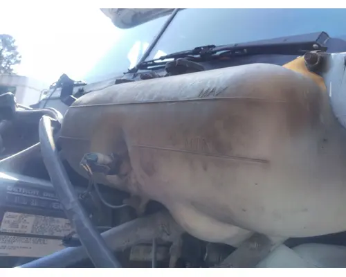 FREIGHTLINER CENTURY 120 WINDSHIELD WASHER RESERVOIR