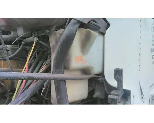 FREIGHTLINER CENTURY 120 WINDSHIELD WASHER RESERVOIR