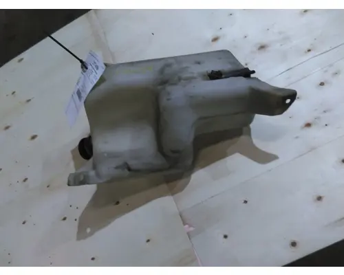 FREIGHTLINER CENTURY 120 WINDSHIELD WASHER RESERVOIR