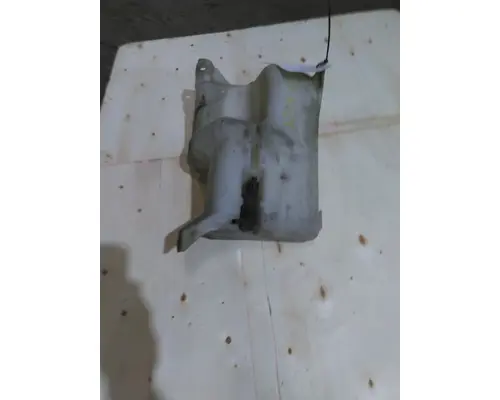 FREIGHTLINER CENTURY 120 WINDSHIELD WASHER RESERVOIR