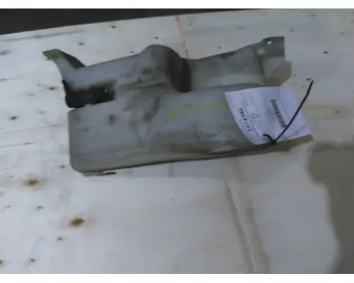 FREIGHTLINER CENTURY 120 WINDSHIELD WASHER RESERVOIR