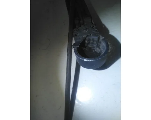 FREIGHTLINER CENTURY 120 WINDSHIELD WIPER ARM