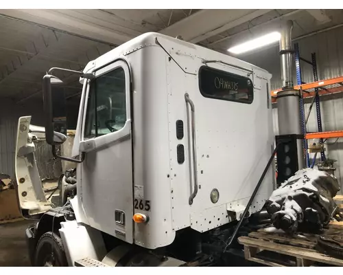 FREIGHTLINER CENTURY CLASS 112 Cab Assembly