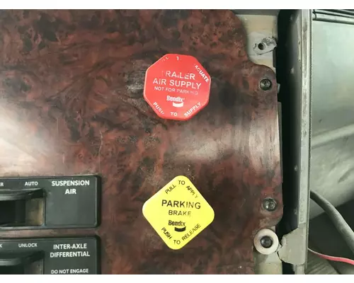 FREIGHTLINER CENTURY CLASS 112 Dash Assembly