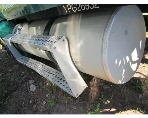 FREIGHTLINER CENTURY CLASS 112 Fuel Tank