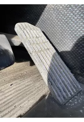 FREIGHTLINER CENTURY CLASS 120 Accelerator Pedal