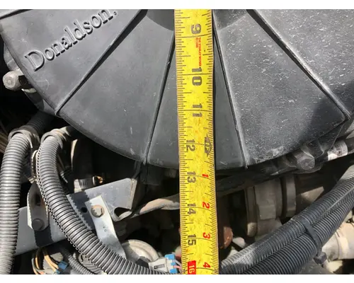 FREIGHTLINER CENTURY CLASS 120 Air Cleaner