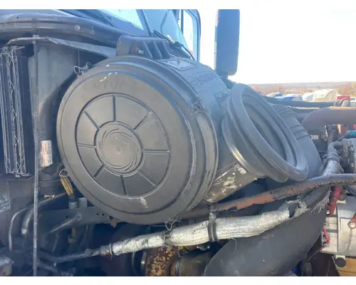 FREIGHTLINER CENTURY CLASS 120 Air Cleaner