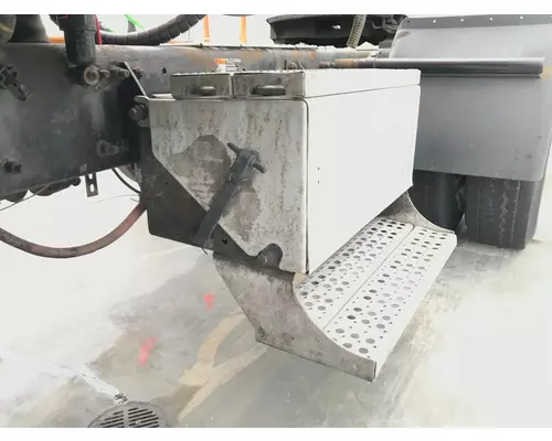 FREIGHTLINER CENTURY CLASS 120 Battery Box