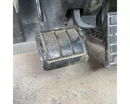 FREIGHTLINER CENTURY CLASS 120 BrakeClutch Pedal Box