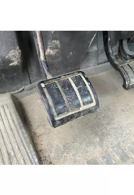 FREIGHTLINER CENTURY CLASS 120 Brake/Clutch Pedal Box