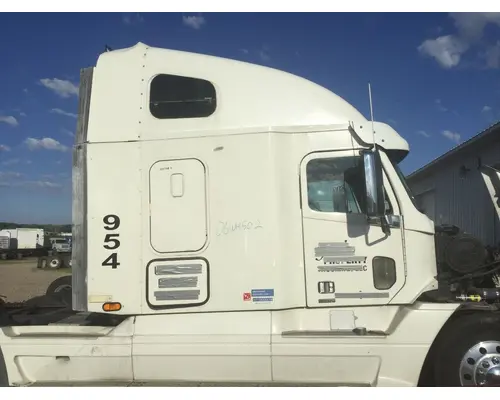 FREIGHTLINER CENTURY CLASS 120 Cab Assembly