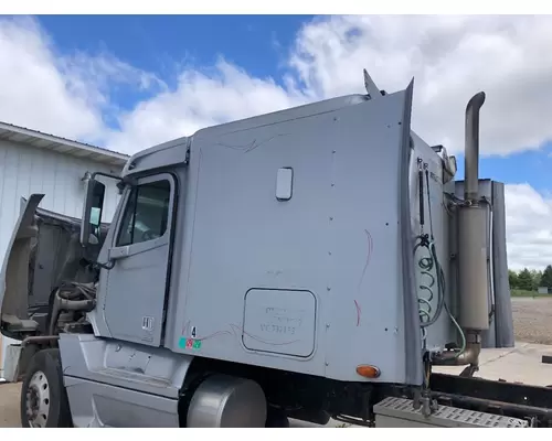 FREIGHTLINER CENTURY CLASS 120 Cab Assembly