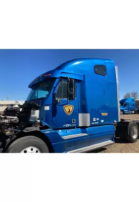 FREIGHTLINER CENTURY CLASS 120 Cab Assembly