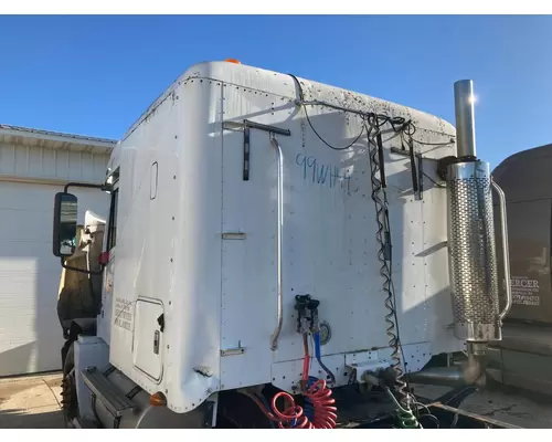 FREIGHTLINER CENTURY CLASS 120 Cab Assembly