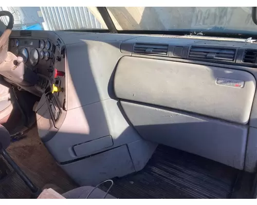 FREIGHTLINER CENTURY CLASS 120 Cab Assembly