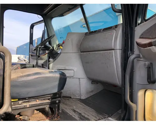 FREIGHTLINER CENTURY CLASS 120 Cab Assembly
