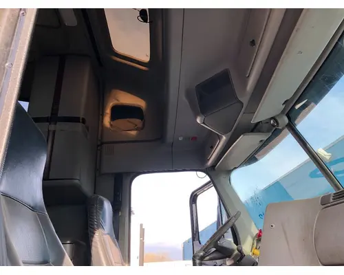 FREIGHTLINER CENTURY CLASS 120 Cab Assembly