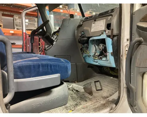 FREIGHTLINER CENTURY CLASS 120 Cab Assembly