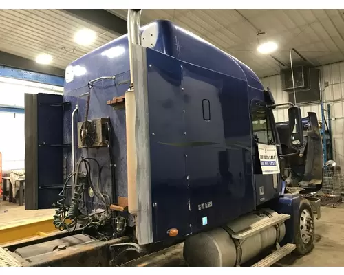 FREIGHTLINER CENTURY CLASS 120 Cab Assembly