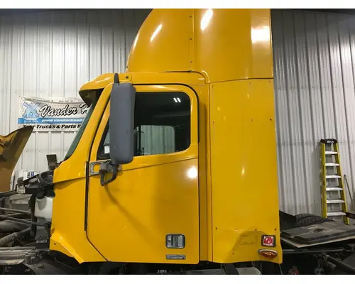 FREIGHTLINER CENTURY CLASS 120 Cab Assembly