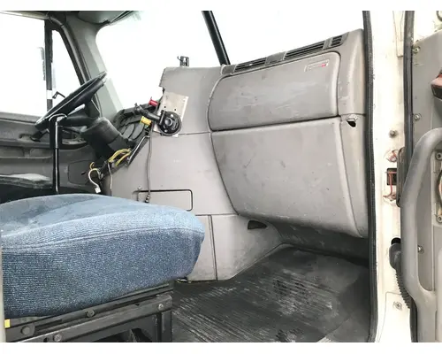 FREIGHTLINER CENTURY CLASS 120 Cab Assembly