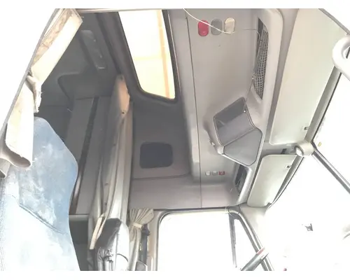 FREIGHTLINER CENTURY CLASS 120 Cab Assembly
