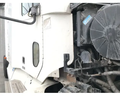 FREIGHTLINER CENTURY CLASS 120 Cab Assembly