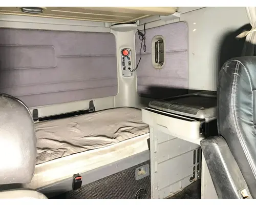 FREIGHTLINER CENTURY CLASS 120 Cab Assembly