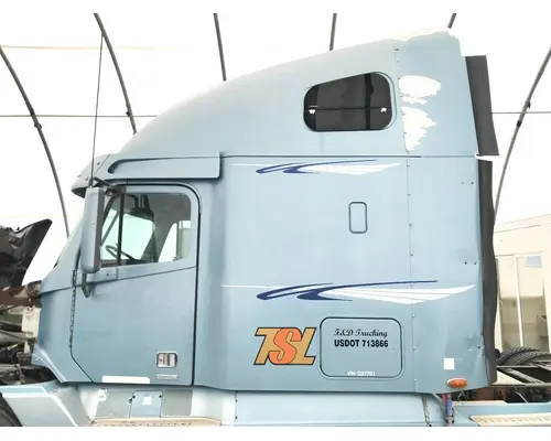 FREIGHTLINER CENTURY CLASS 120 Cab Assembly