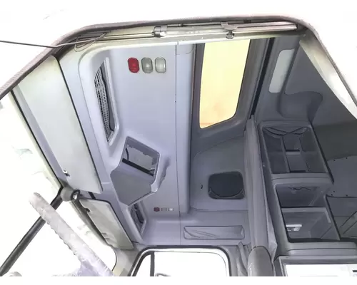 FREIGHTLINER CENTURY CLASS 120 Cab Assembly