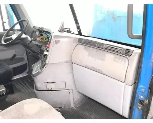 FREIGHTLINER CENTURY CLASS 120 Cab Assembly