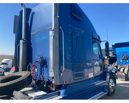 FREIGHTLINER CENTURY CLASS 120 Cab Assembly