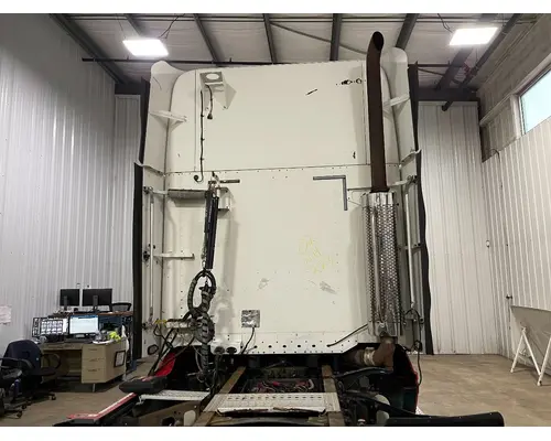 FREIGHTLINER CENTURY CLASS 120 Cab Assembly
