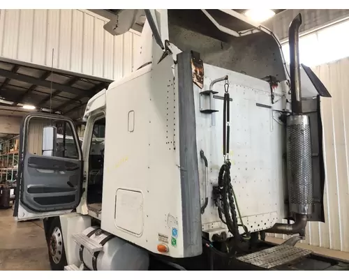 FREIGHTLINER CENTURY CLASS 120 Cab Assembly