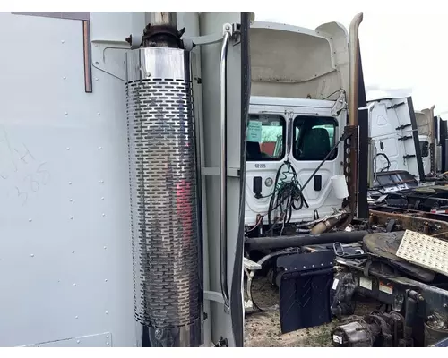 FREIGHTLINER CENTURY CLASS 120 Cab Assembly