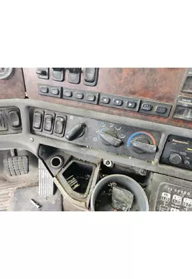 FREIGHTLINER CENTURY CLASS 120 Cab Misc. Interior Parts