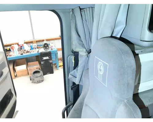 FREIGHTLINER CENTURY CLASS 120 Cab Misc. Interior Parts