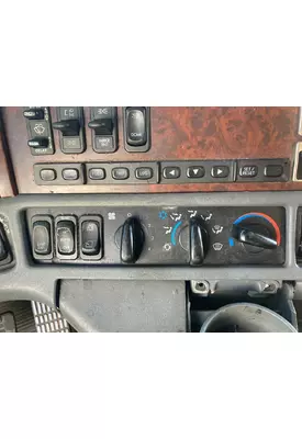 FREIGHTLINER CENTURY CLASS 120 Cab Misc. Interior Parts