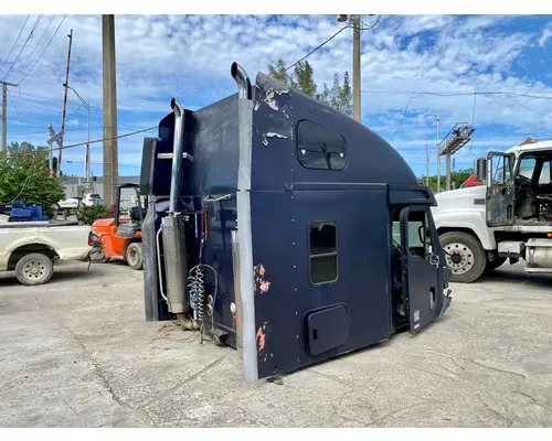 FREIGHTLINER CENTURY CLASS 120 Cab