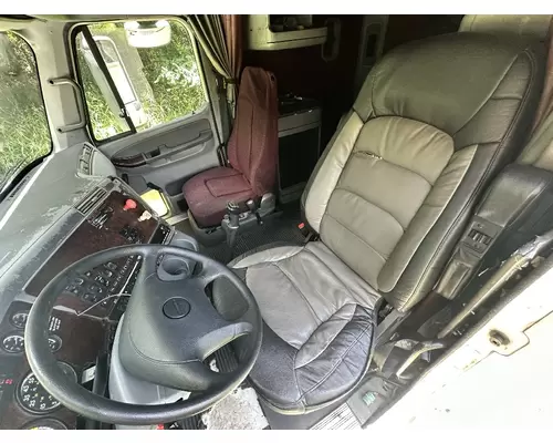 FREIGHTLINER CENTURY CLASS 120 Complete Vehicle
