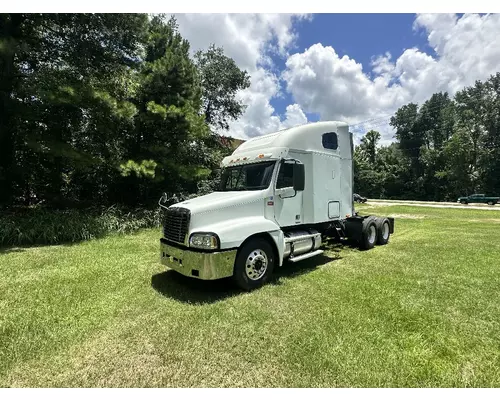 FREIGHTLINER CENTURY CLASS 120 Complete Vehicle