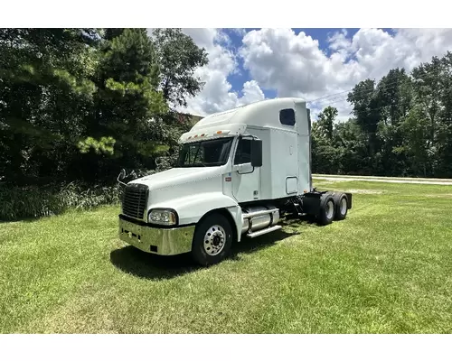 FREIGHTLINER CENTURY CLASS 120 Complete Vehicle