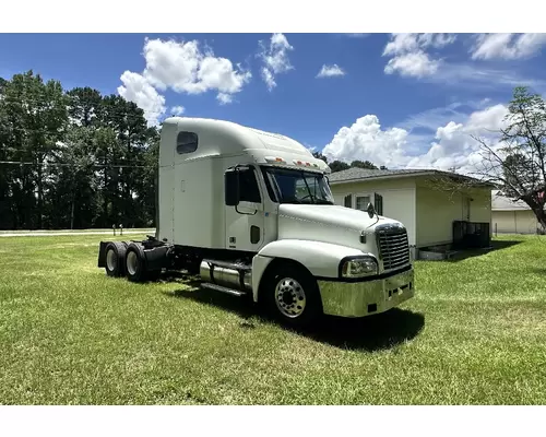FREIGHTLINER CENTURY CLASS 120 Complete Vehicle