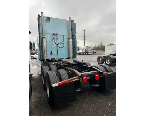 FREIGHTLINER CENTURY CLASS 120 Complete Vehicle