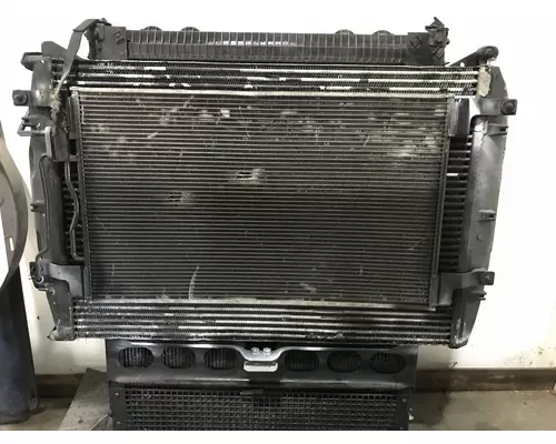 FREIGHTLINER CENTURY CLASS 120 Cooling Assembly. (Rad., Cond., ATAAC)