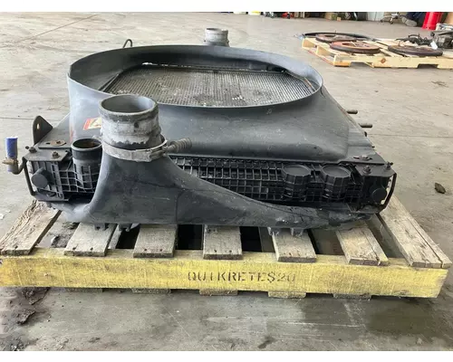 FREIGHTLINER CENTURY CLASS 120 Cooling Assembly. (Rad., Cond., ATAAC)