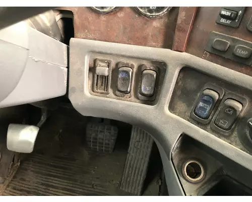 FREIGHTLINER CENTURY CLASS 120 Dash Assembly